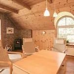 8 Person In Lokken-by Traum *