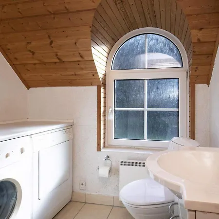 Three-bedroom In 1 *
